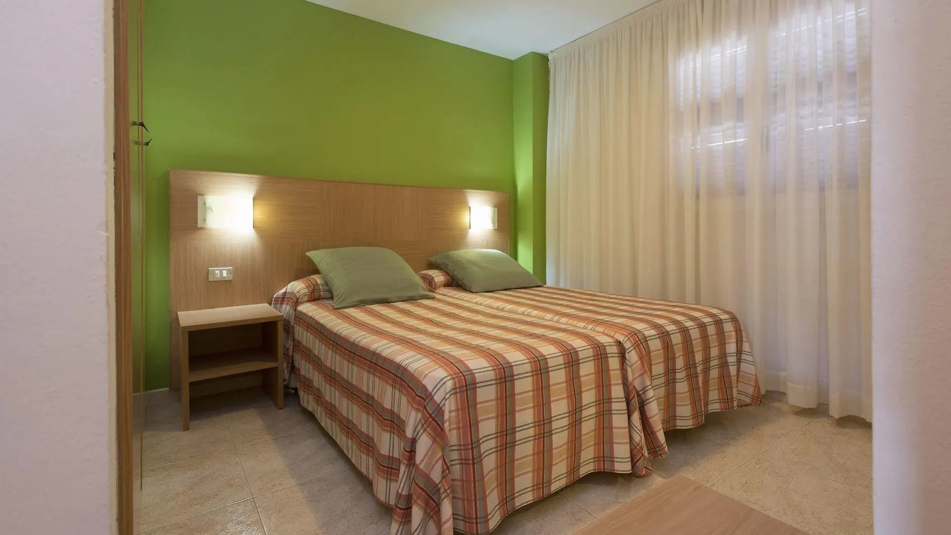 Aparthotel California Salou