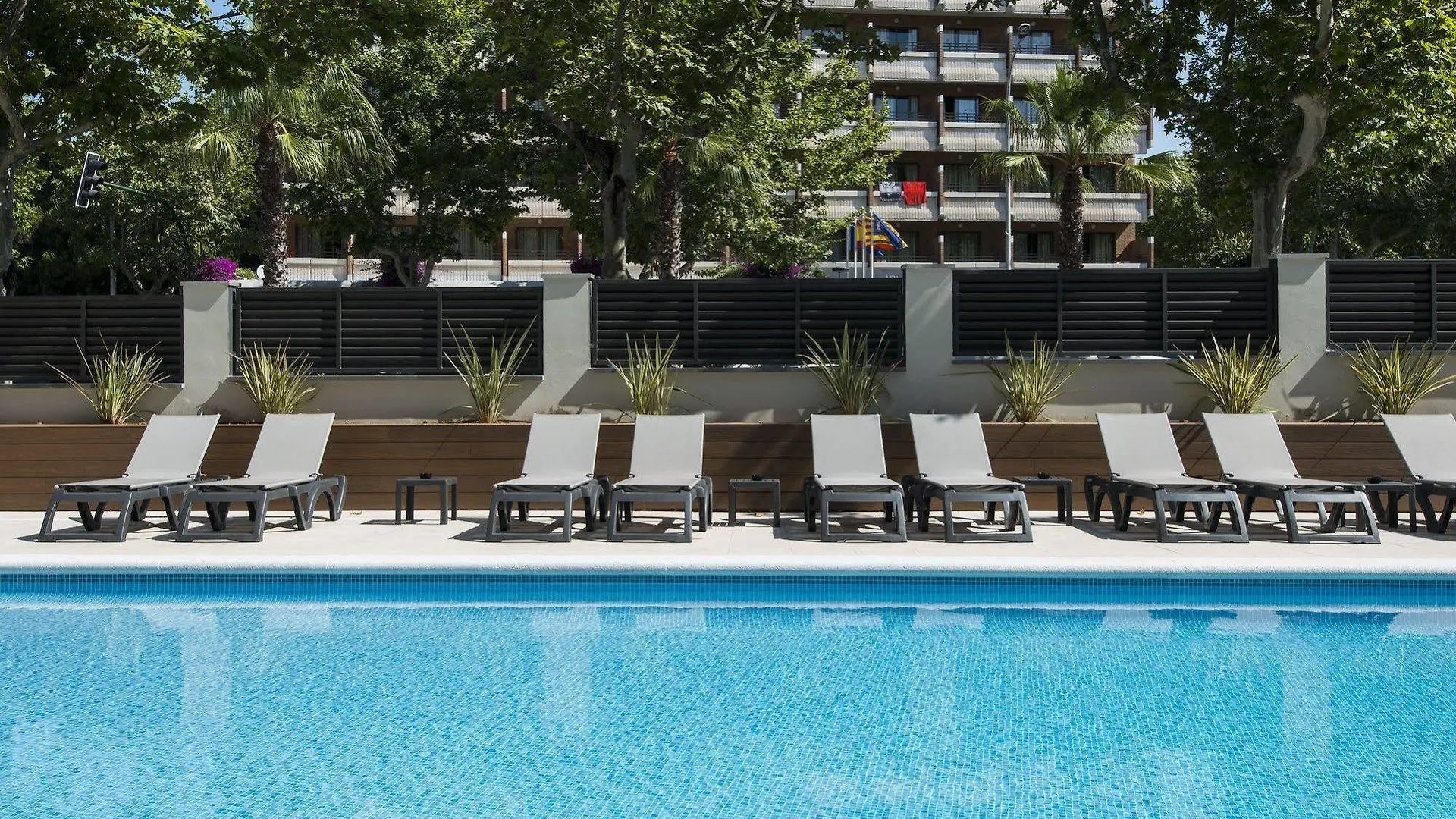 Aparthotel California Salou 2*,