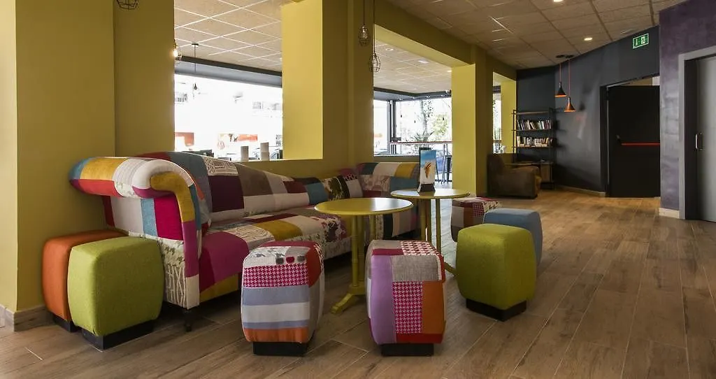 **  Aparthotel California Salou Spain