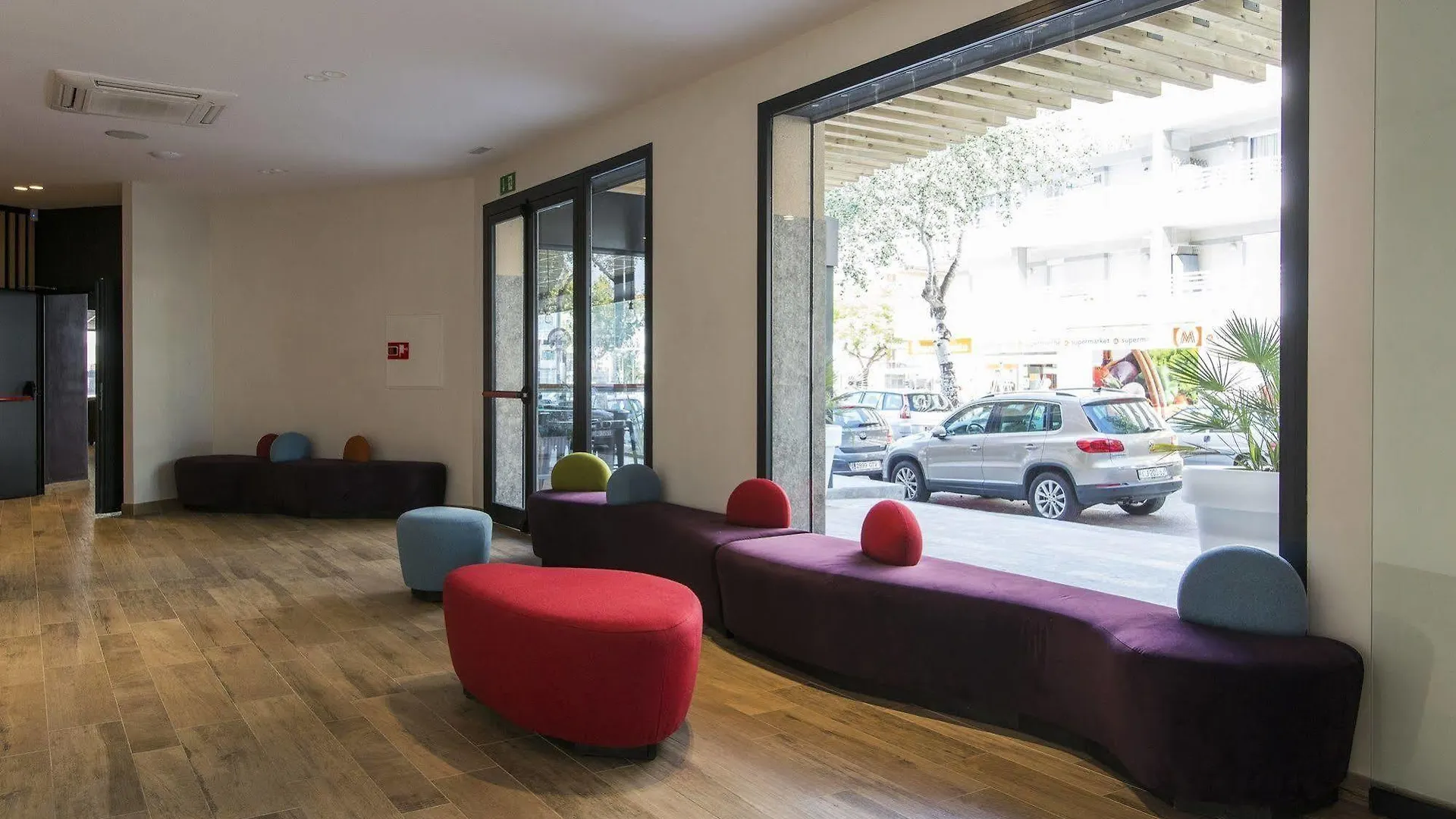 **  Aparthotel California Salou Spain